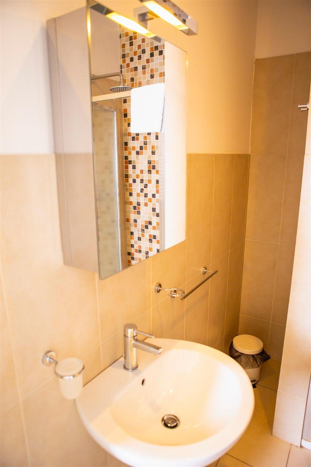 San Luigi - Residenza Gemelli 3* Rom